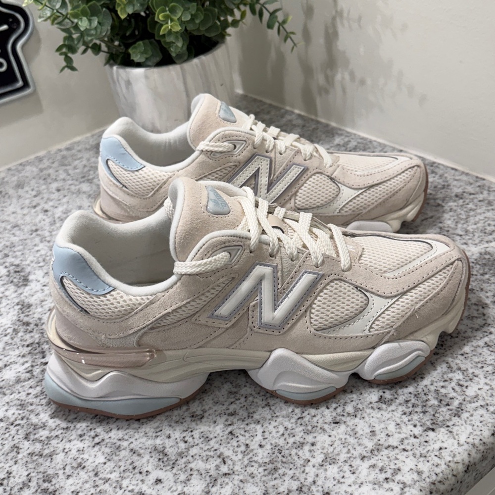New Balance 9060, size 7.5